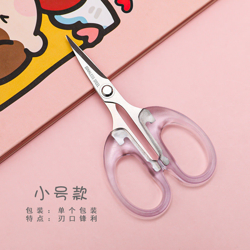 Scissors j08