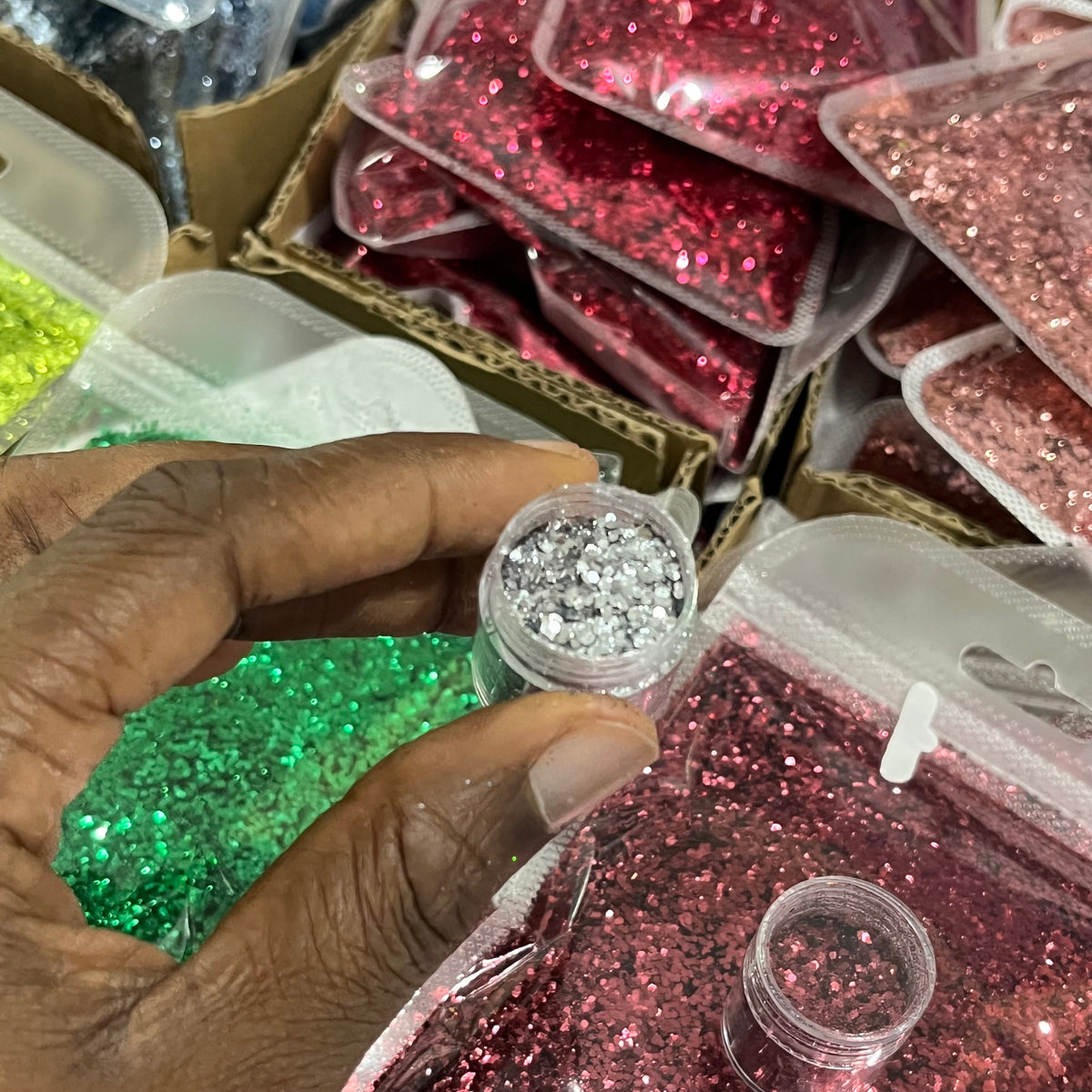 25g-100g Chunky Glitters 12a - 13e