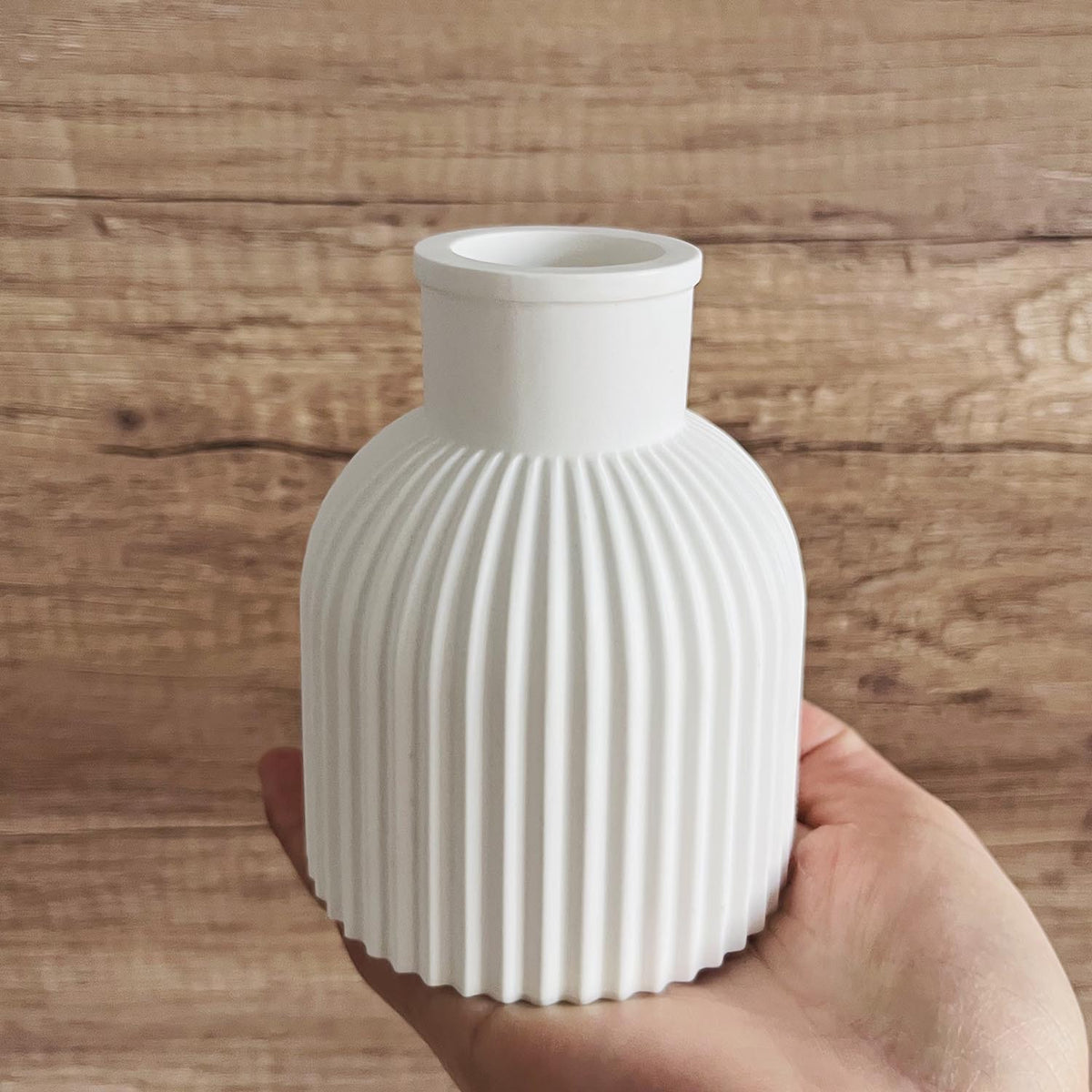 Stripped Vase Silicone Mold e01