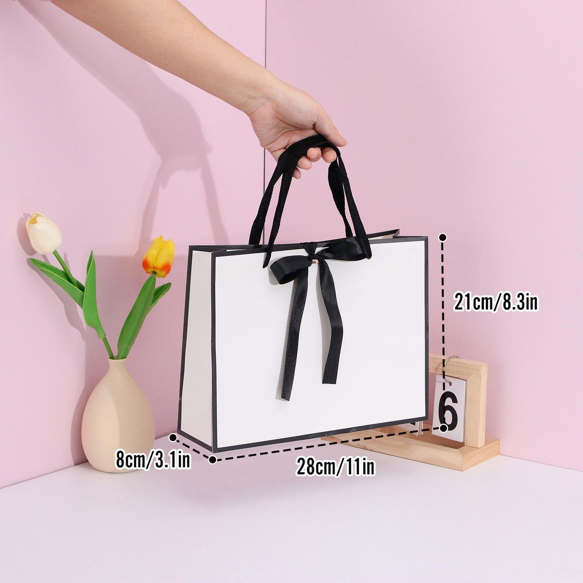 10pcs Paper Gift Bags with Bows
