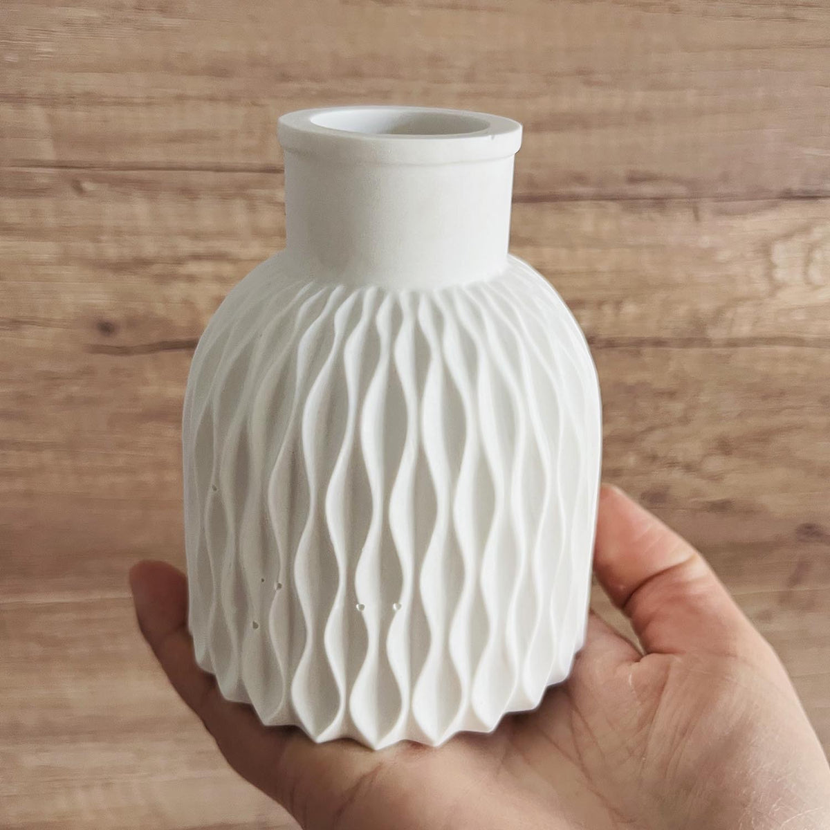 Stripped Vase Silicone Mold e01