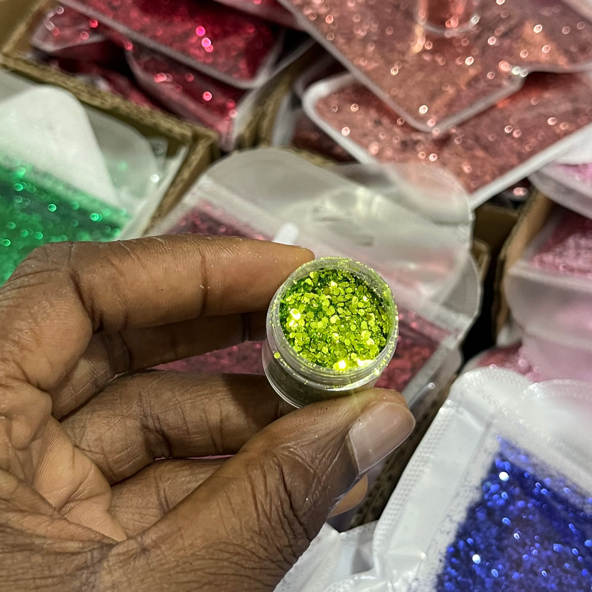 25g-100g Chunky Glitters 12a - 13e