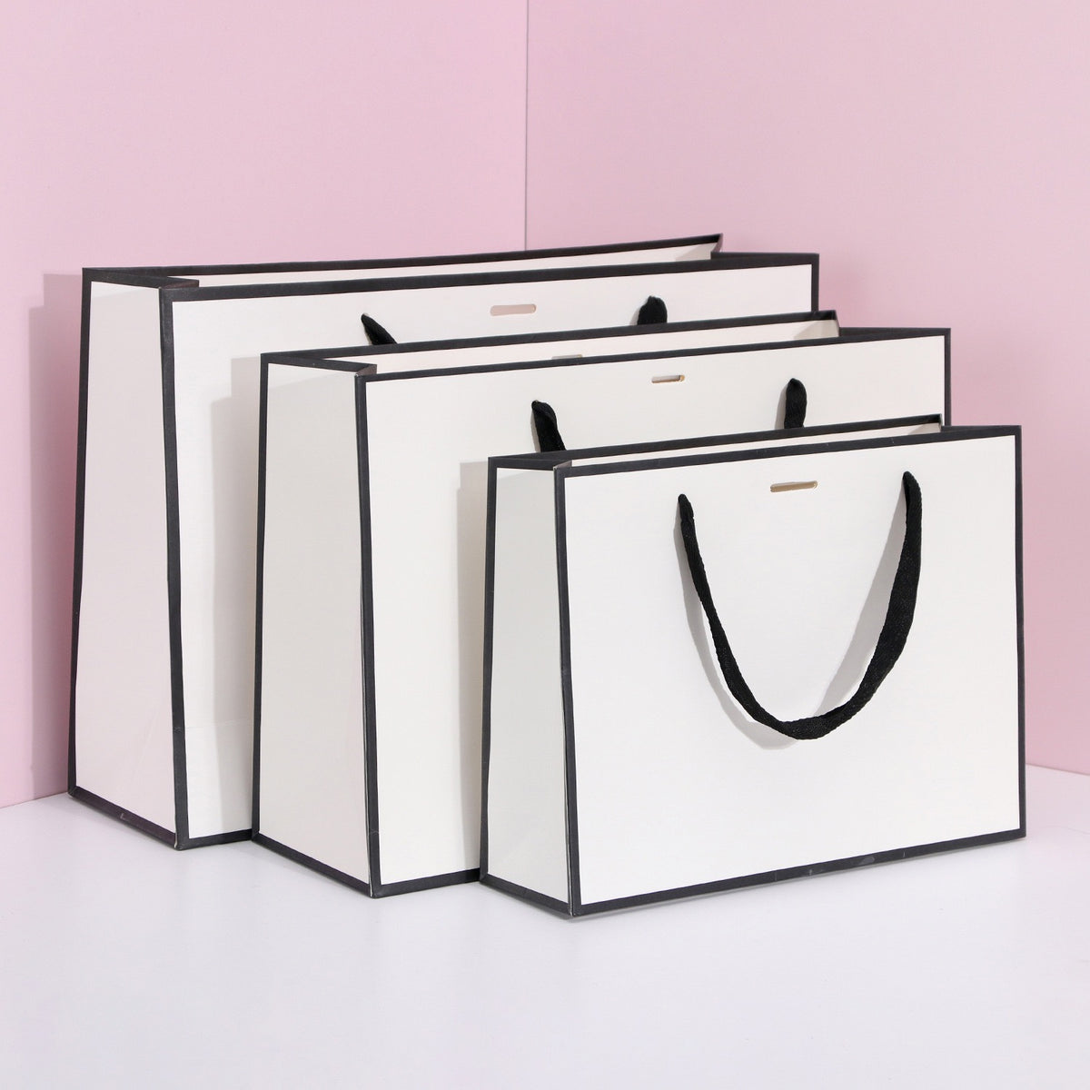 10pcs Paper Gift Bags with Bows