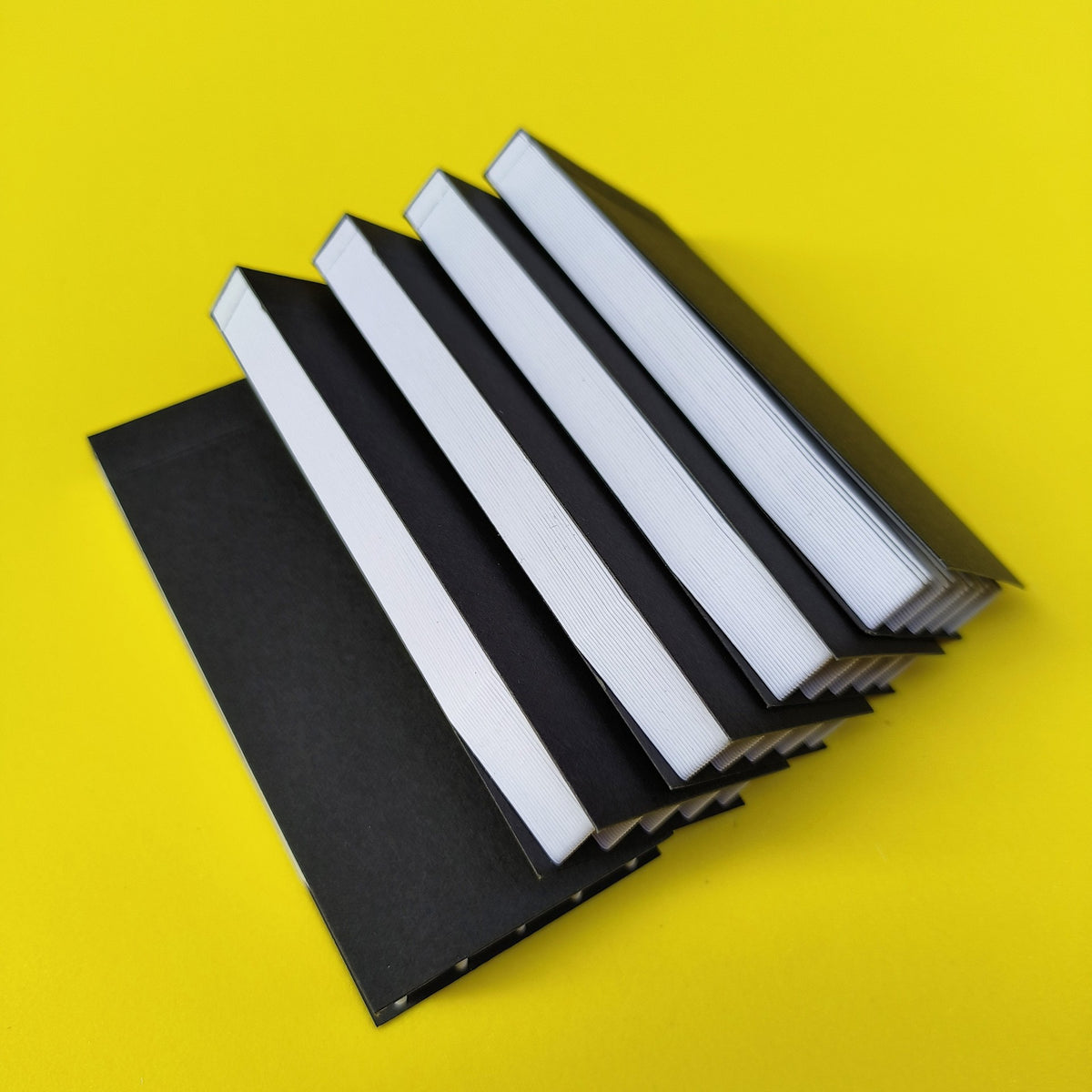 100Pcs Aromatherapy Fragrance Oils Smell Card Paper Test Strips j05