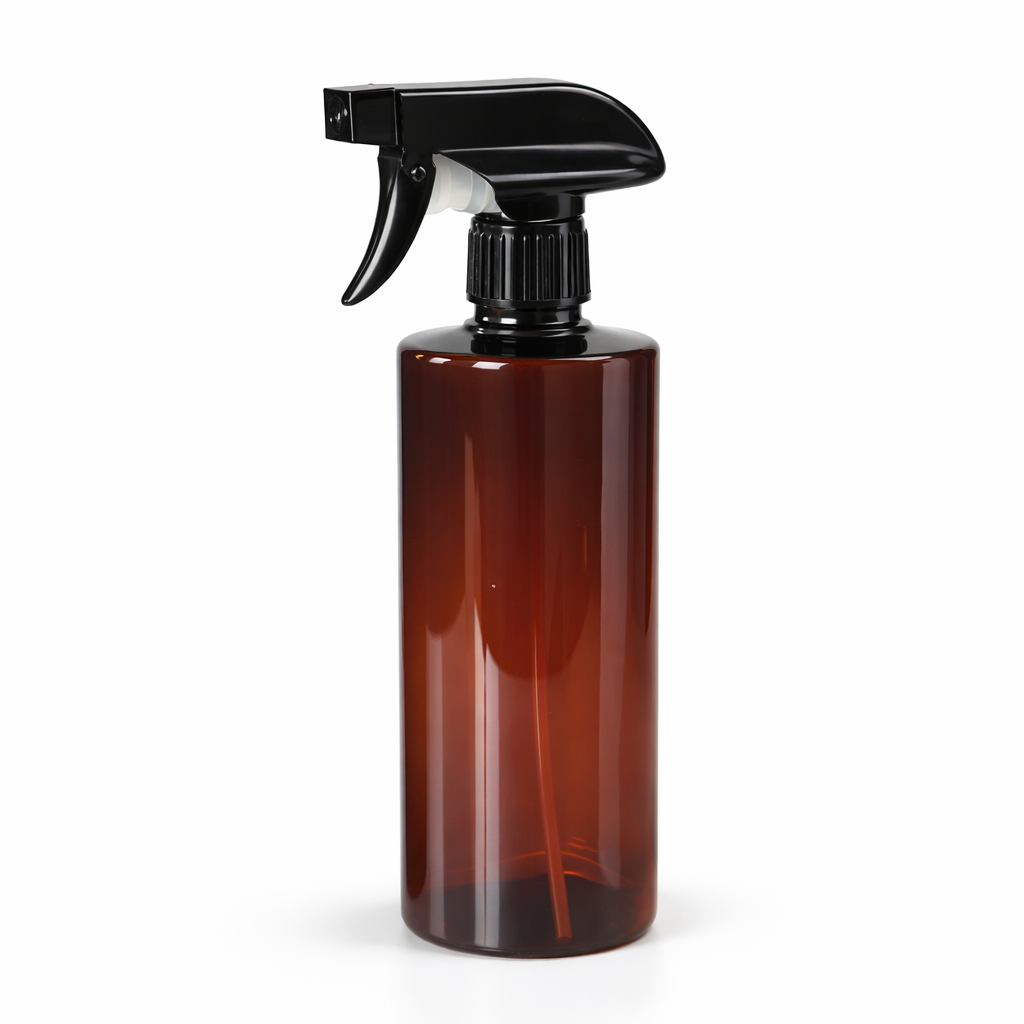 500ML Flat Shoulder Empty Plastic Spray Bottle. (Wide Trigger)