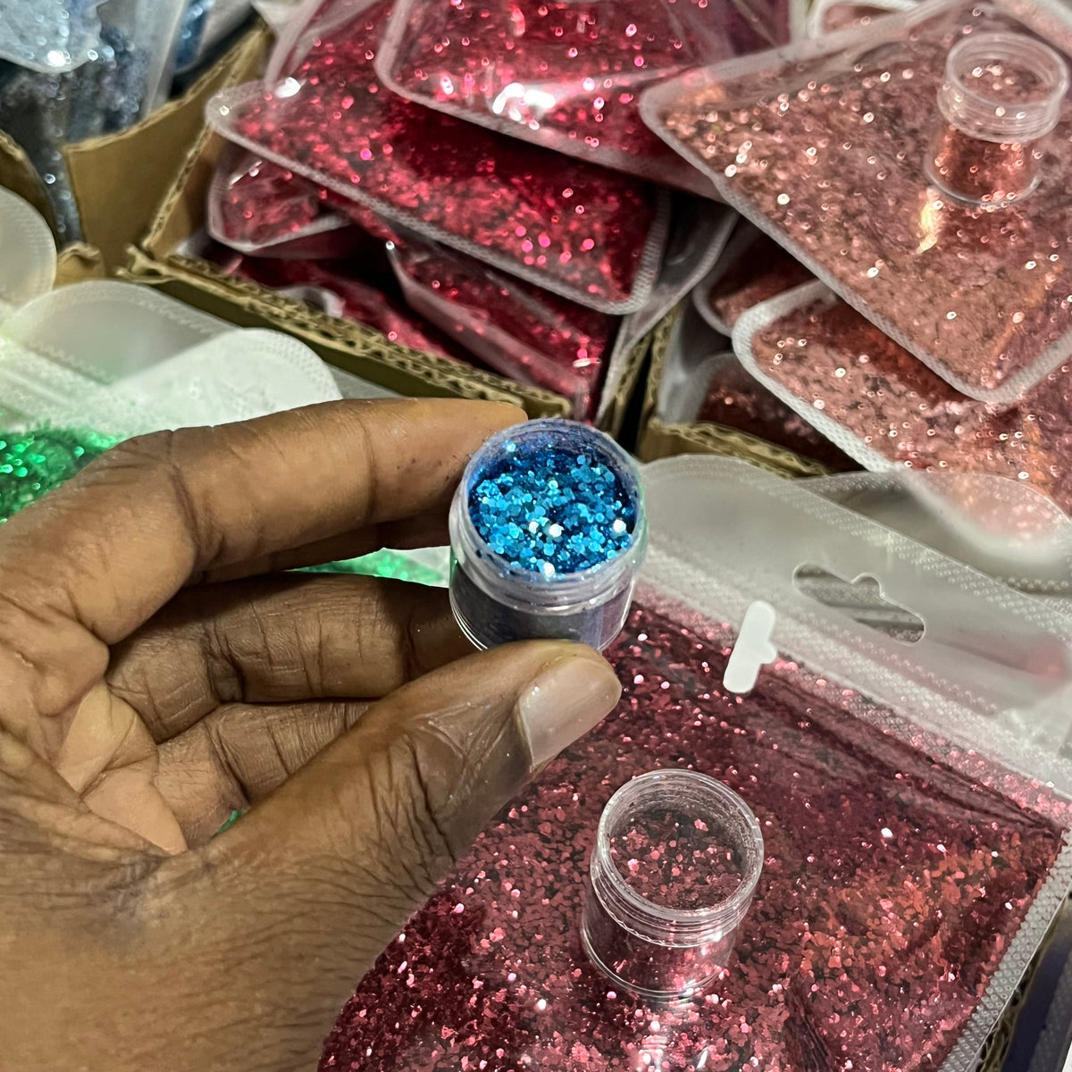 25g-100g Chunky Glitters 12a - 13e