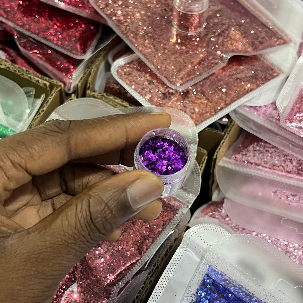 25g-100g Chunky Glitters 12a - 13e
