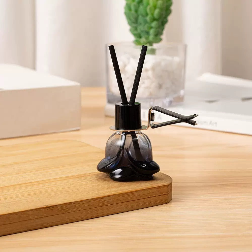 Fashionable Clip Car Diffuser Glass Bottle/Jar L09