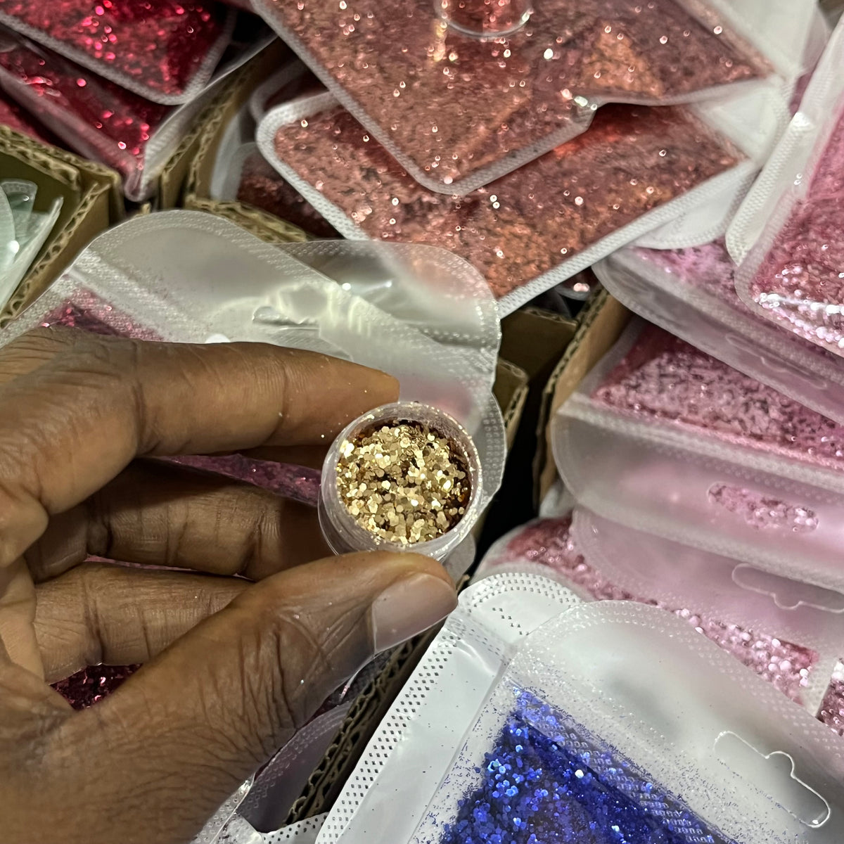 25g-100g Chunky Glitters 12a - 13e