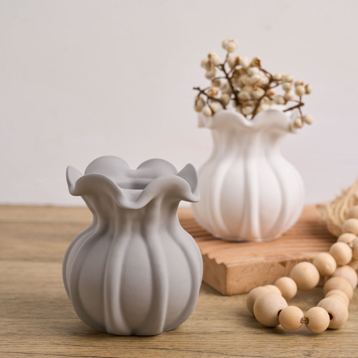 Flower Ruffle Vase Silicone Mold c012