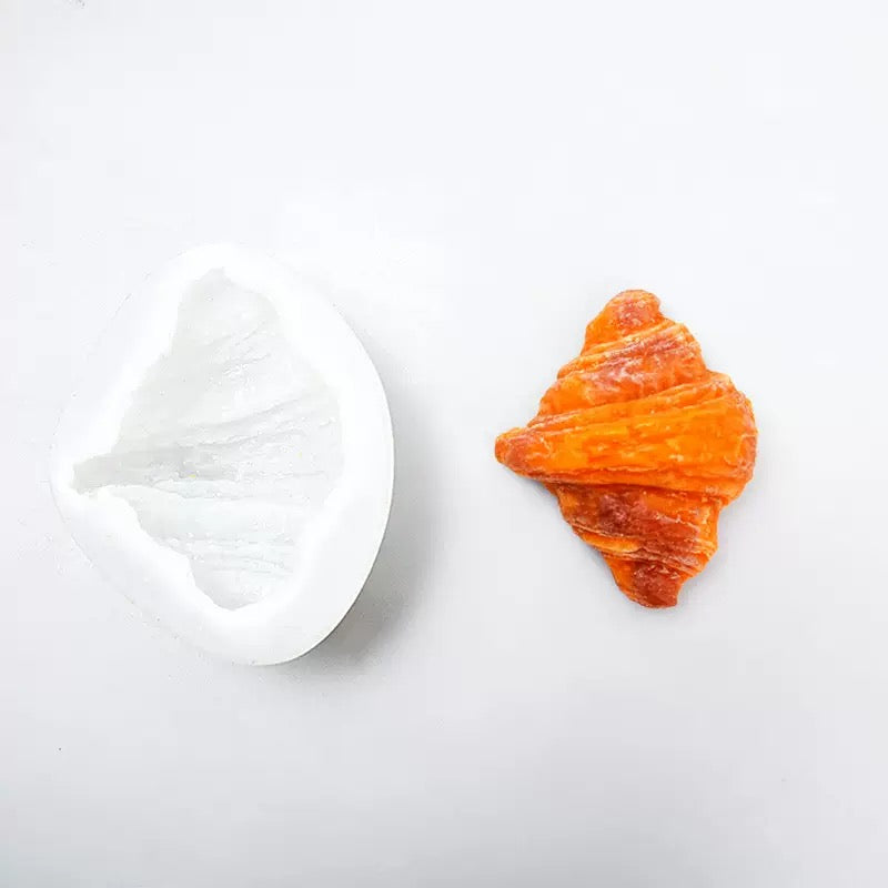 Croissant Candle Silicone Mold h015