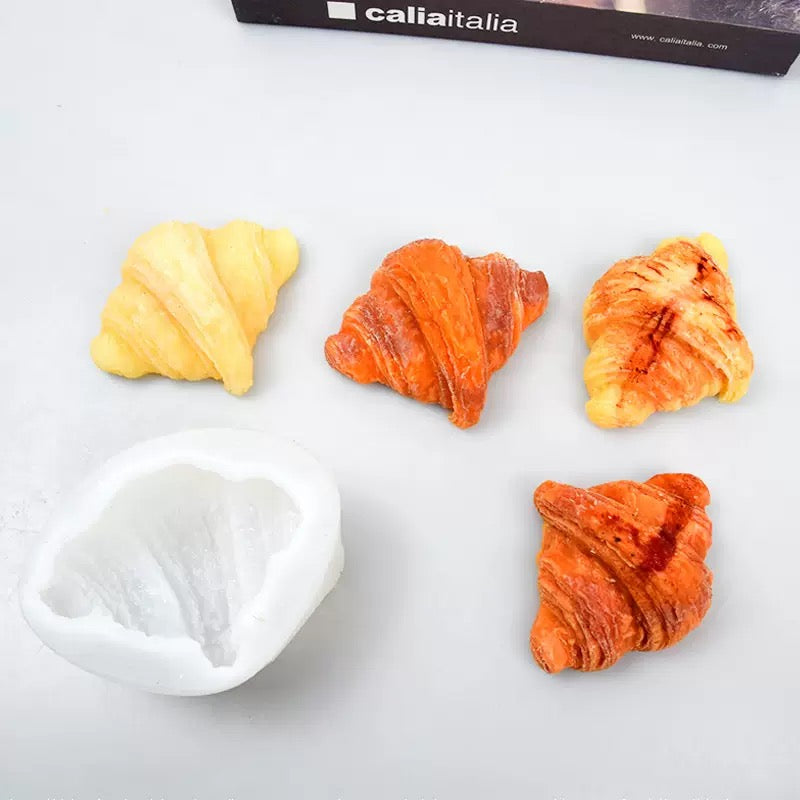 Croissant Candle Silicone Mold h015