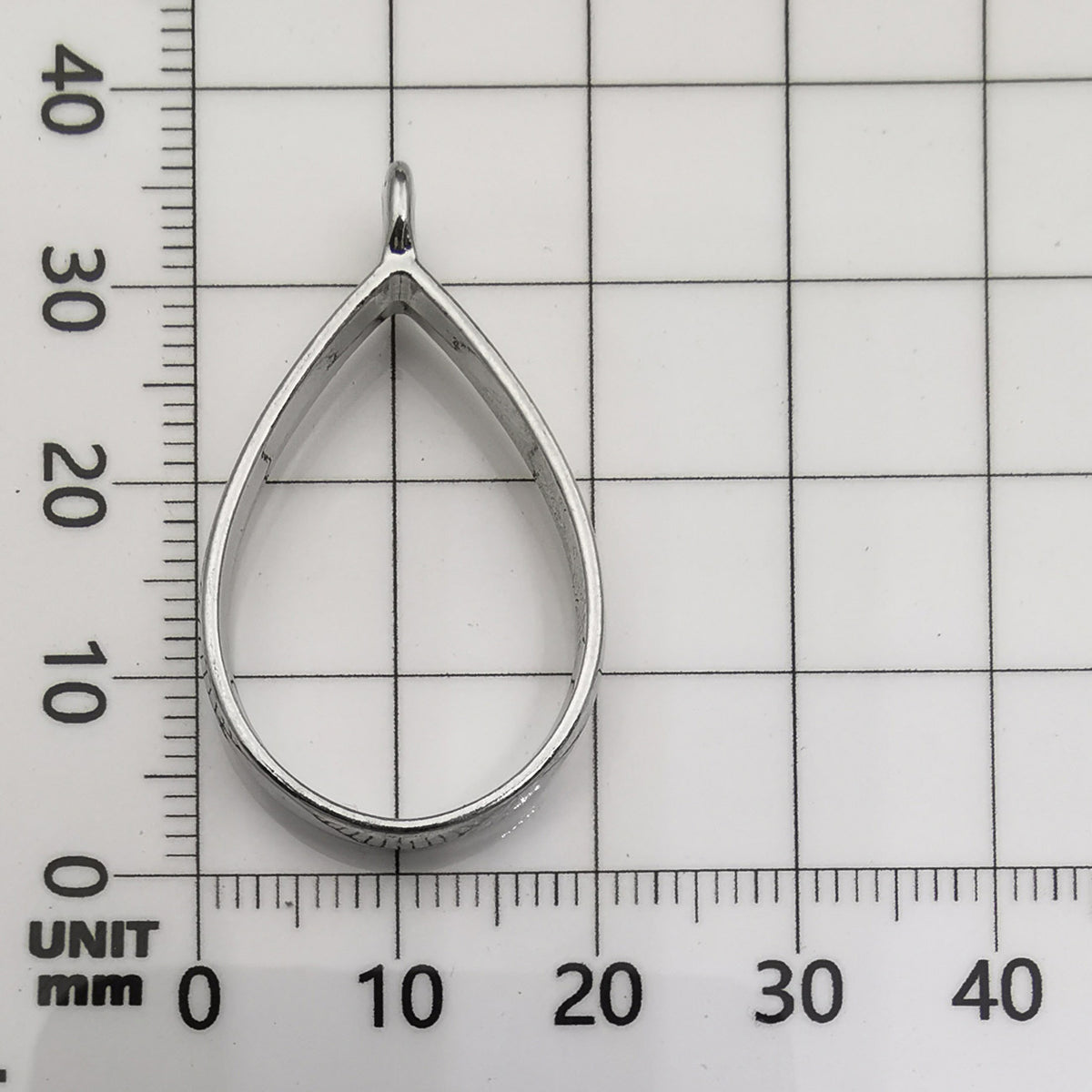 Bezel Pendant