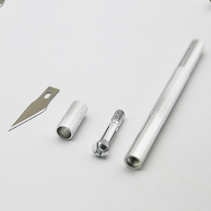 Exacto Knife 8a / 8b