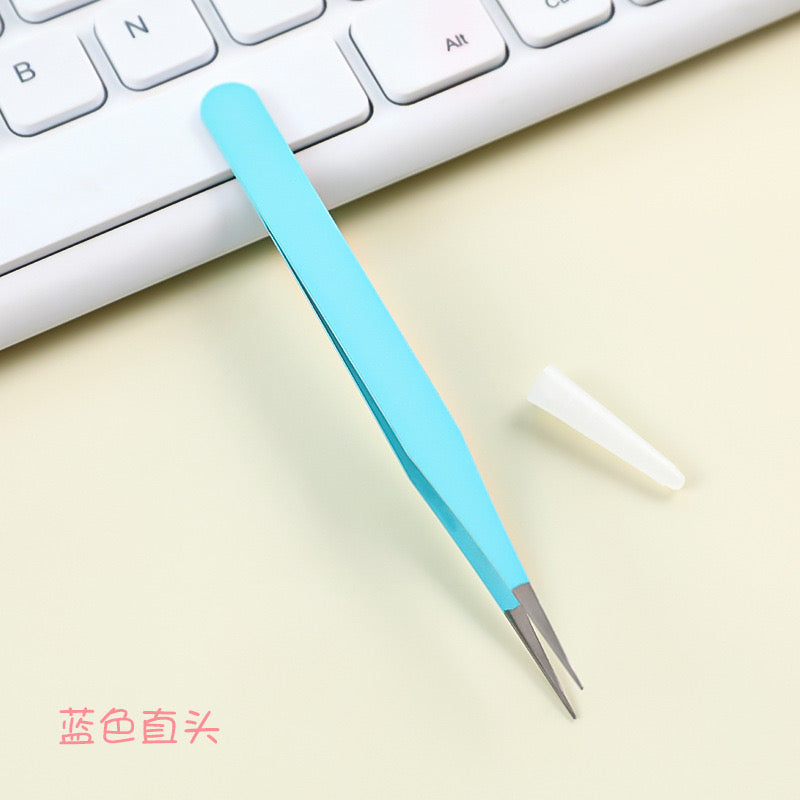 Tweezers 11a