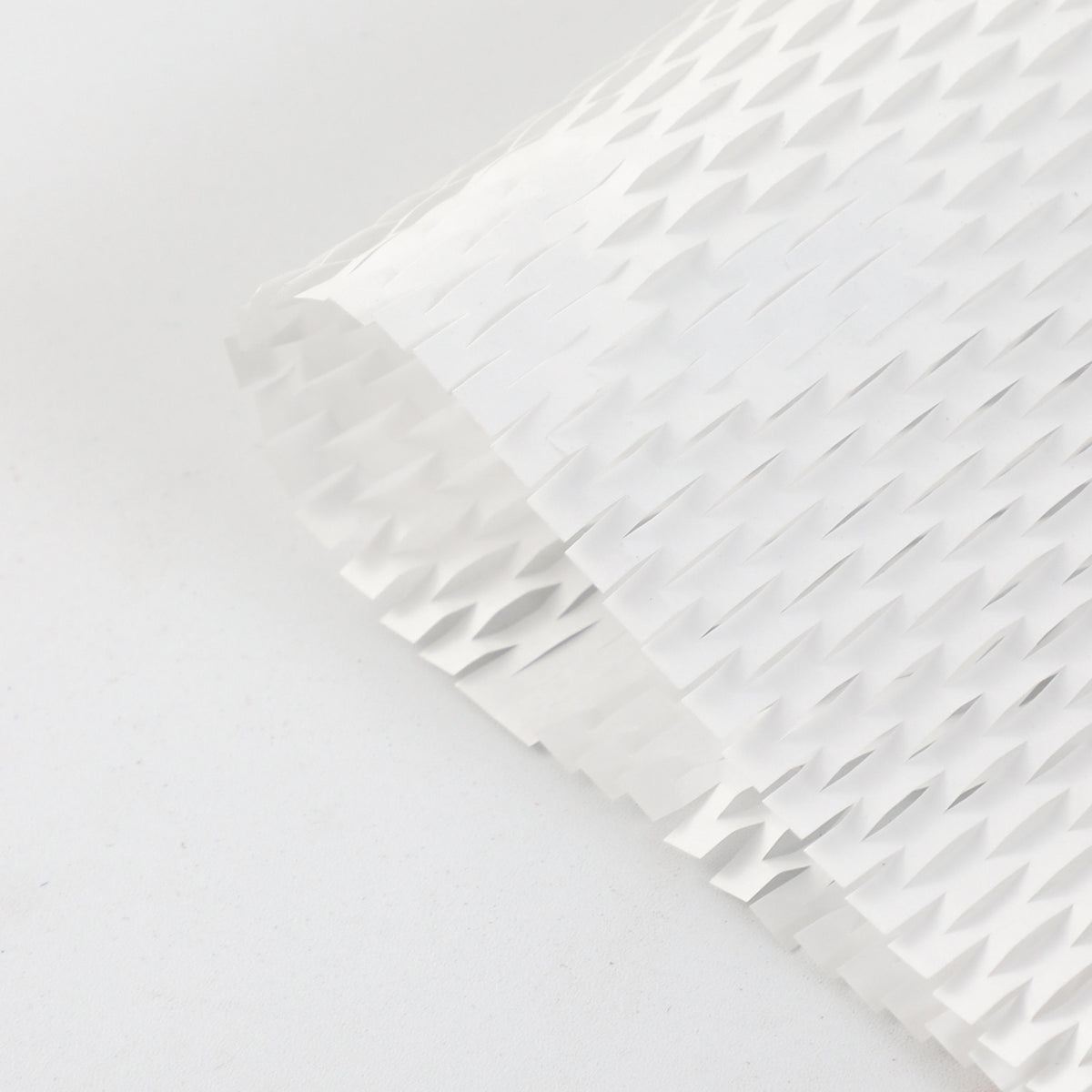Honeycomb Shockproof Packaging Paper j02
