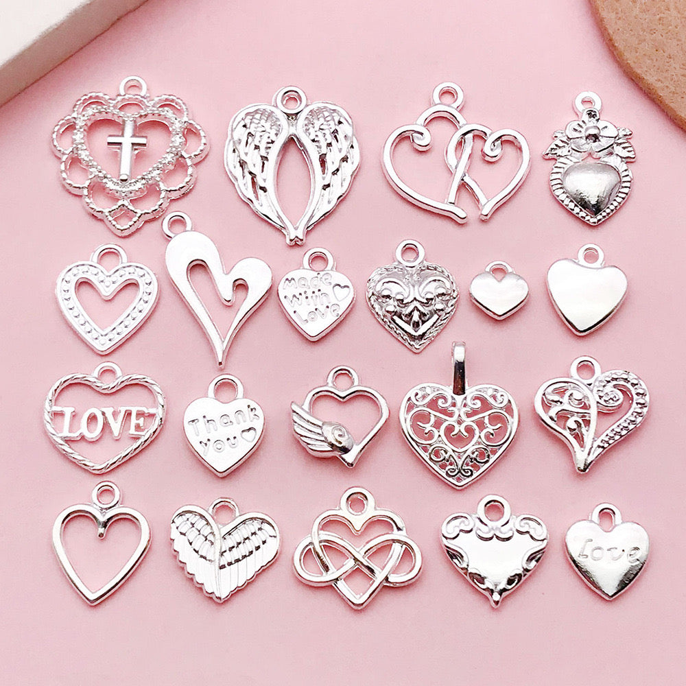 Charms 6f  / 6g