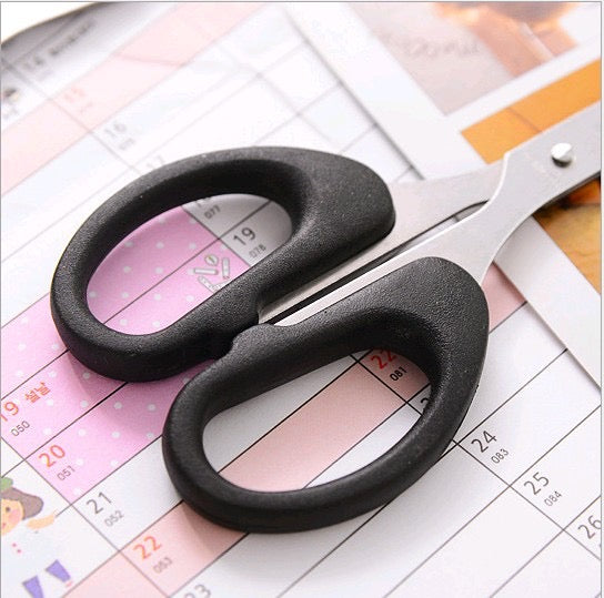 Scissors j08