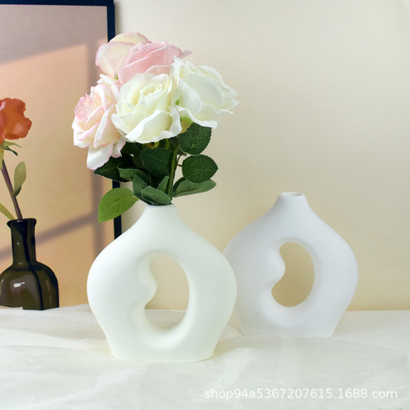 Bean Shape Nordic Vase Mold i03