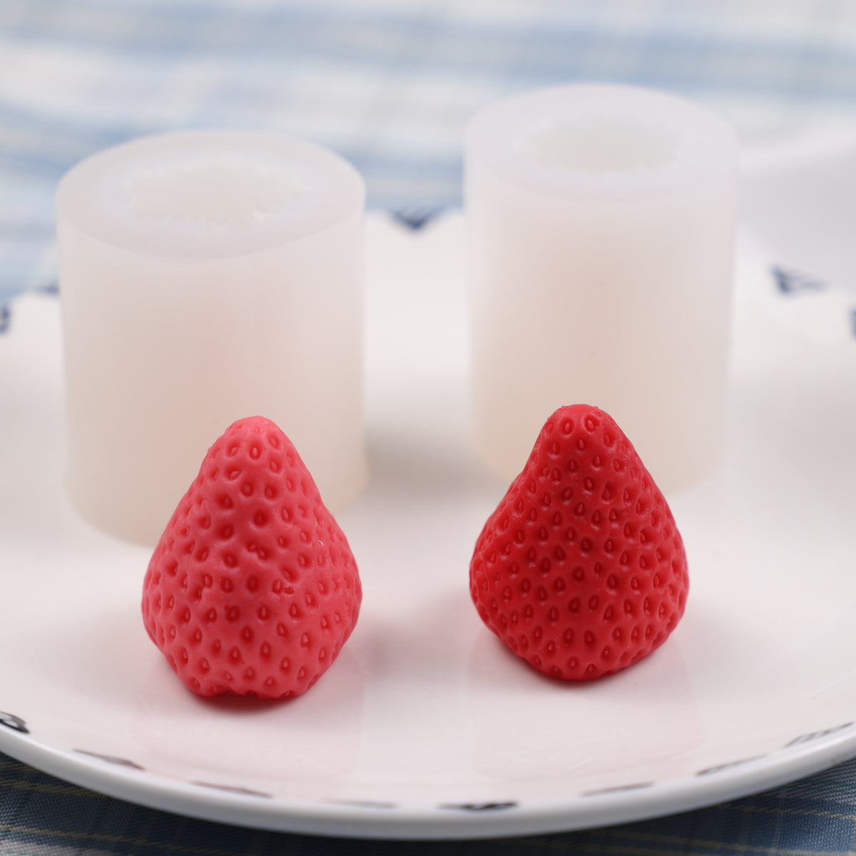 Strawberry Loaf Candle Silicone Mold h014