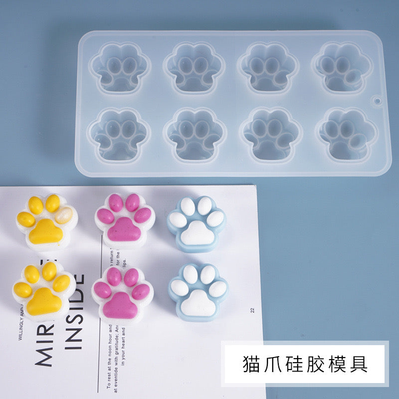 Paw Keychain Silicone Mold e07
