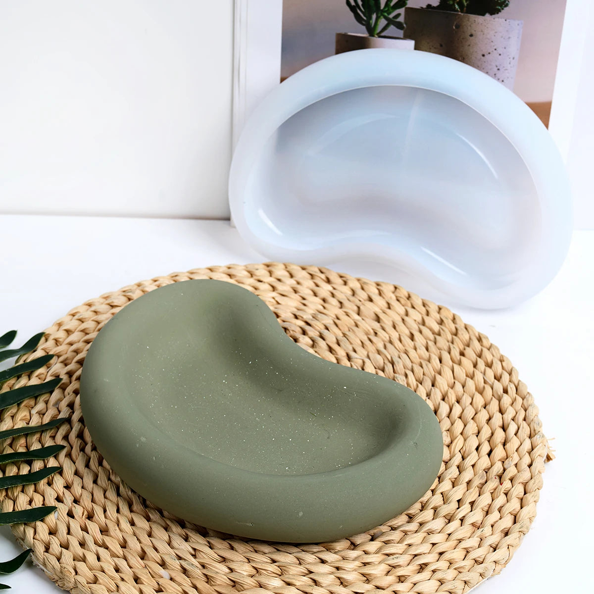 Pea/ Bean Shape Trinket Dish Mold